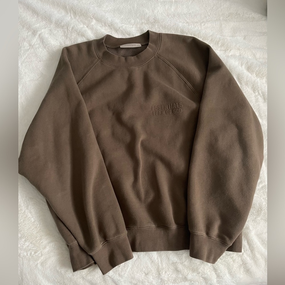 SOLD essentials crewneck